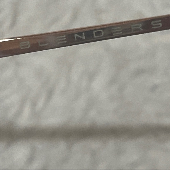 Blenders Sunglasses 1 And 2 Frames Different Styles - Picture 8 of 10